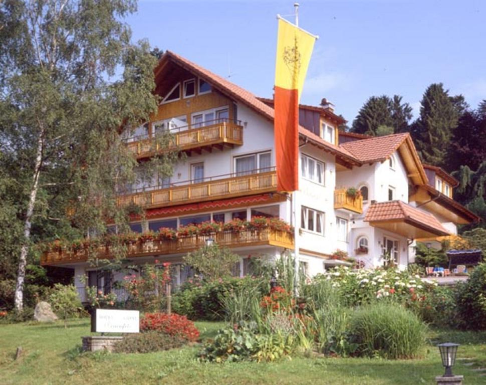 Hotel Neuenfels Badenweiler Buitenkant foto